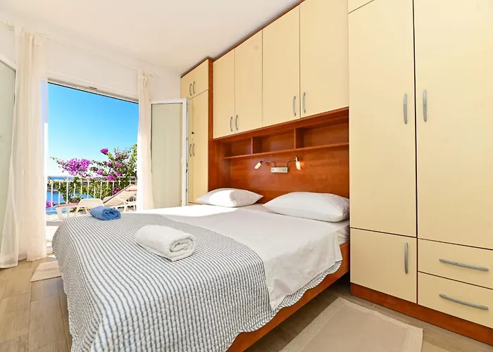 Vlado Apartment Trogir