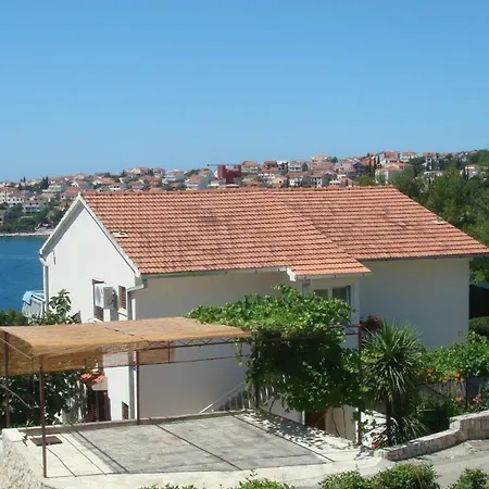 Lägenhet Vlado Trogir